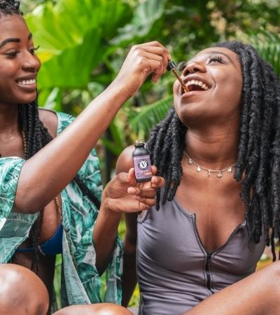 how to use cbd oil tinctures